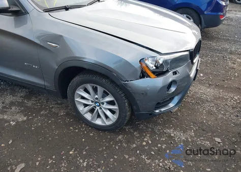 2016 BMW X3 xDrive28I z USA, uszkodzony, nr VIN 5UXWX9C56G0D93337